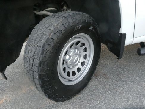 Used 2021 Chevrolet Silverado 1500 W/T w/ WT Fleet Convenience Package AWD/4WD image 26