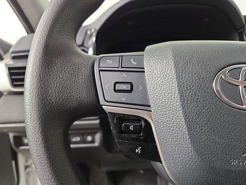 Used 2025 Toyota Camry LE image 22