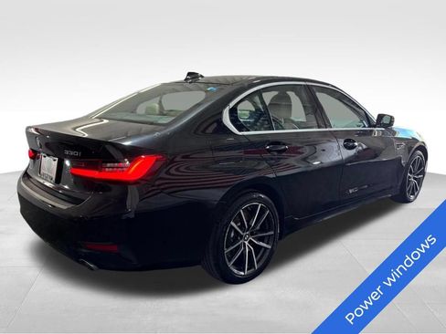 Used 2020 BMW 330i xDrive Sedan w/ Convenience Package AWD/4WD image 5