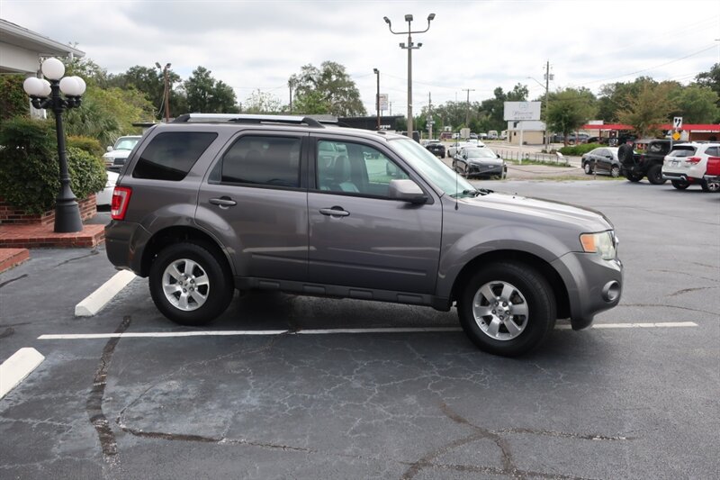 Used 2010 Ford Escape Limited FWD image 4