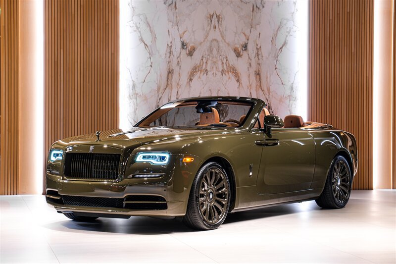 Used 2021 Rolls-Royce Dawn RWD image 1