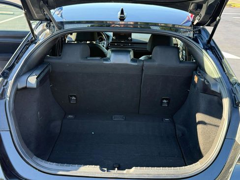 Used 2022 Honda Civic Sport image 8