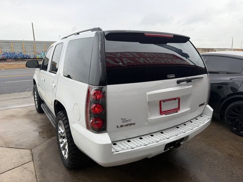 Used 2009 GMC Yukon SLE image 13