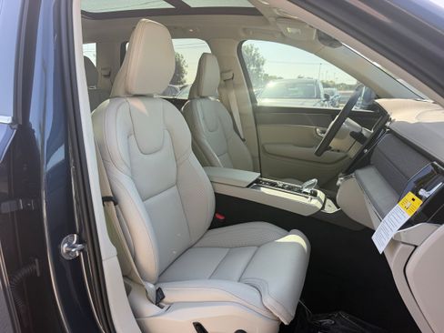 New 2026 Volvo XC90 T8 Ultra AWD/4WD image 8
