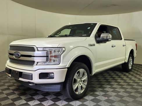 Used 2018 Ford F150 Platinum w/ Technology Package AWD/4WD image 3