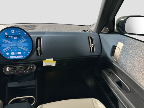 New 2025 MINI Cooper Countryman S image 30