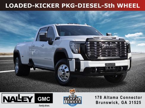 Used 2025 GMC Sierra 3500 Denali Ultimate image 1