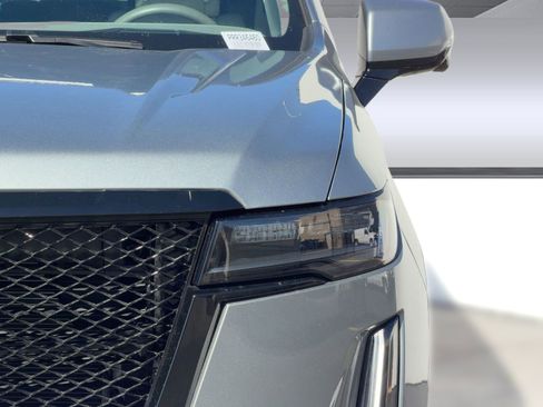 Certified 2024 Cadillac Escalade Sport Platinum image 9