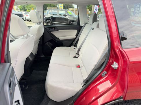 Used 2015 Subaru Forester 2.5i Premium w/ All-Weather Package AWD/4WD image 30