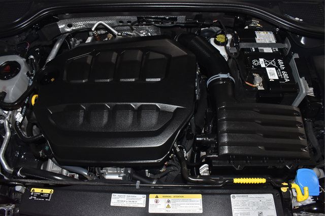 Used 2024 Volkswagen GTI Autobahn FWD image 25