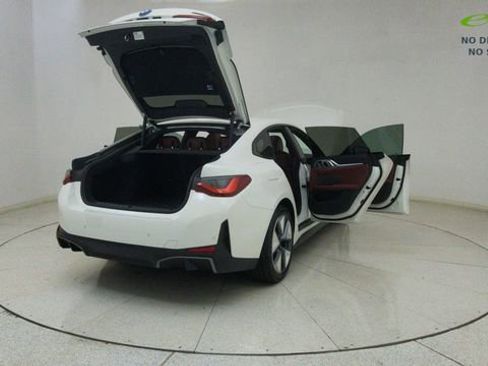 Used 2023 BMW i4 eDrive35 RWD image 75