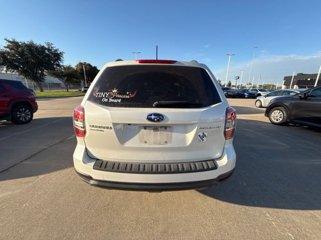 Used 2015 Subaru Forester 2.5i Premium AWD/4WD image 9