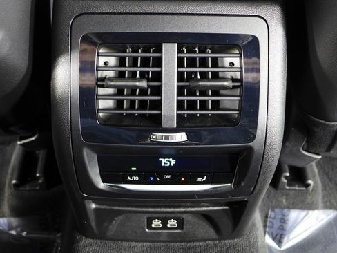 Certified 2024 BMW X3 xDrive30i w/ Convenience Package image 24