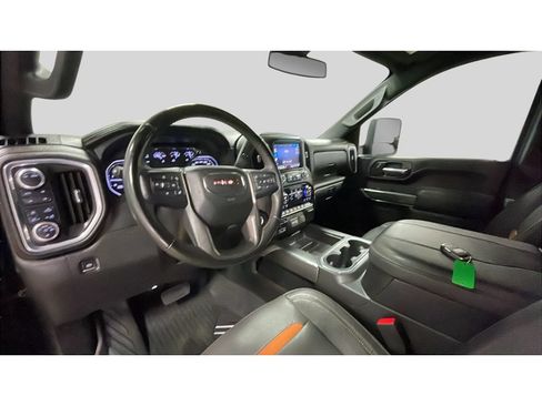 Used 2023 GMC Sierra 2500 AT4 w/ Driver Alert Package I AWD/4WD image 11