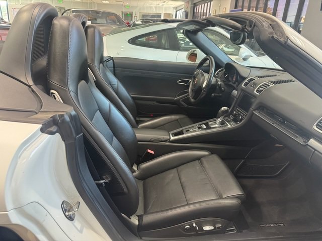 Used 2014 Porsche Boxster S RWD image 3