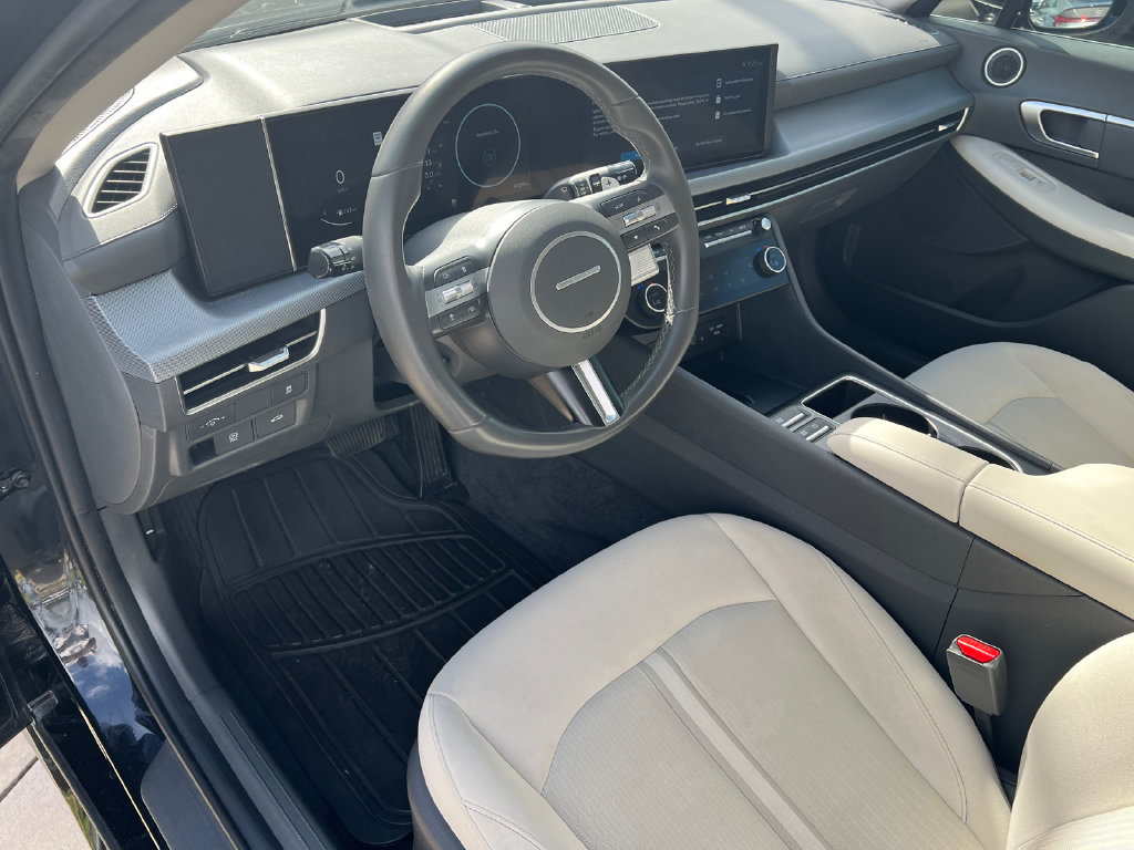 Certified 2025 Hyundai Sonata SEL FWD image 18