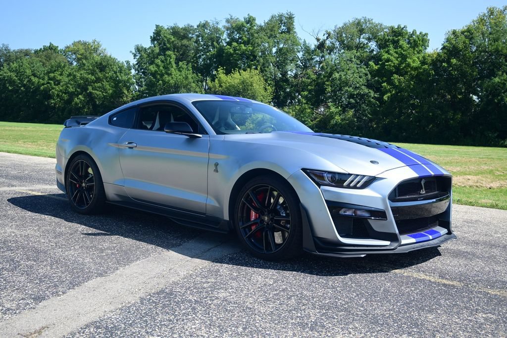 Used 2022 Ford Mustang Shelby GT500 w/ Technology Package RWD image 6
