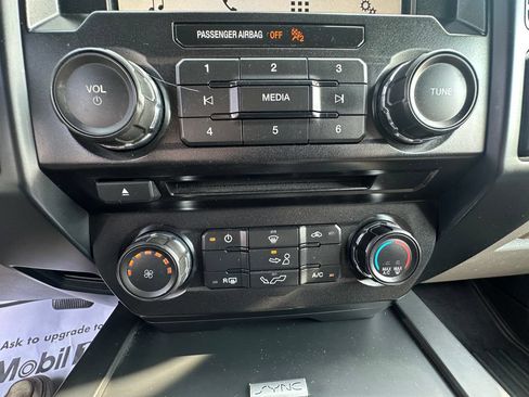 Used 2017 Ford F150 XL w/ Equipment Group 101A Mid AWD/4WD image 13