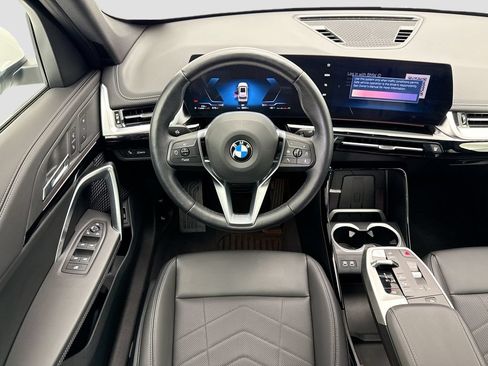 Used 2025 BMW X1 xDrive28i w/ Convenience Package AWD/4WD image 10
