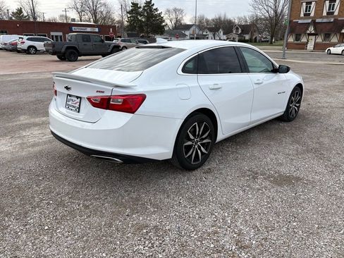 Used 2023 Chevrolet Malibu RS FWD image 3