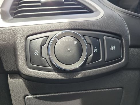 Used 2024 Ford Edge SEL AWD/4WD image 36