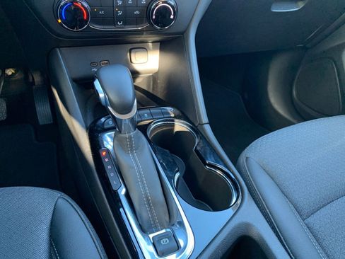 Used 2025 Buick Encore GX Preferred image 39