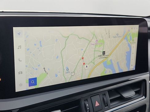 Used 2024 Lexus ES 300h w/ Luxury Package image 19