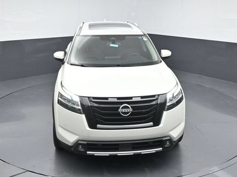 Used 2022 Nissan Pathfinder SL w/ SL Premium Package FWD image 41