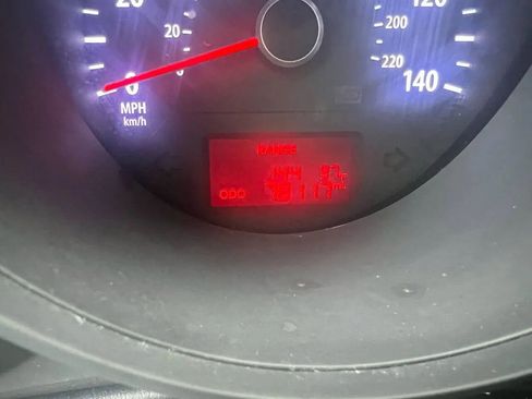 Used 2013 Kia Soul FWD image 7