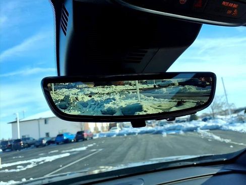 Used 2025 Buick Enclave Avenir w/ Super Cruise Package image 30