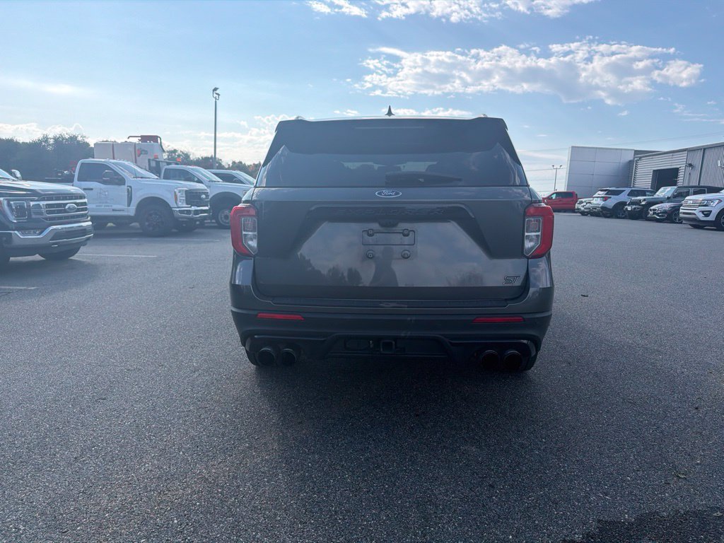 Used 2020 Ford Explorer ST w/ ST Street Pack AWD/4WD image 7