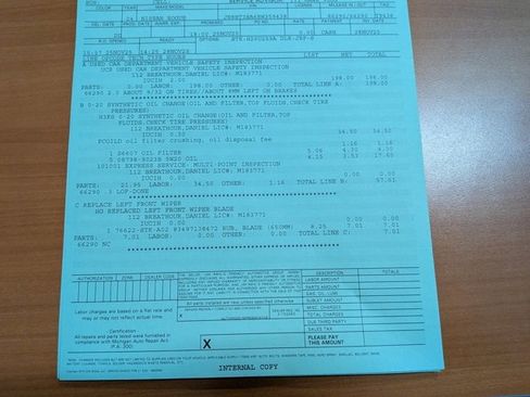 Used 2024 Nissan Rogue SV w/ SV Premium Package image 2