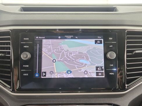 Used 2022 Volkswagen Atlas SEL Premium image 32