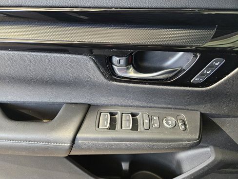 Used 2025 Honda CR-V EX-L image 30