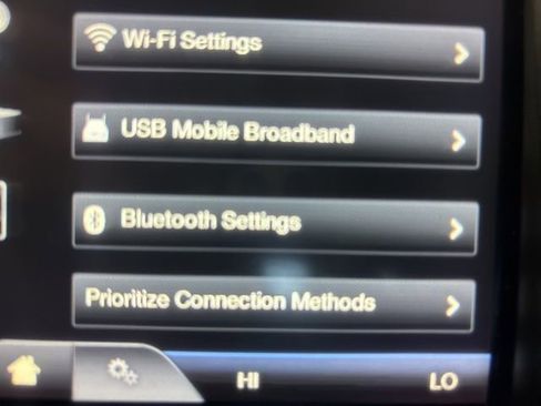 Used 2014 Lincoln MKX FWD w/ Equipment Group 101A image 12