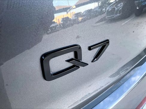 Used 2023 Audi Q7 3.0T Prestige AWD/4WD image 33