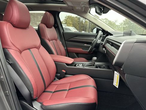 New 2026 MAZDA CX-50 AWD 2.5 Hybrid w/ Weather Package image 25