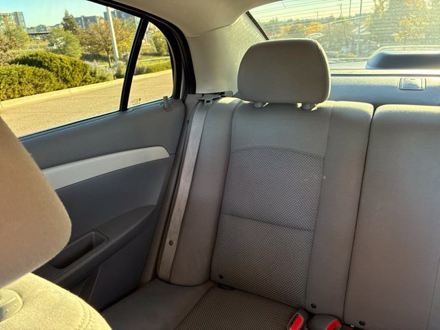 Used 2012 Chevrolet Malibu LS FWD image 17