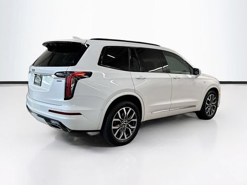 Used 2025 Cadillac XT6 Sport w/ Technology Package AWD/4WD image 5