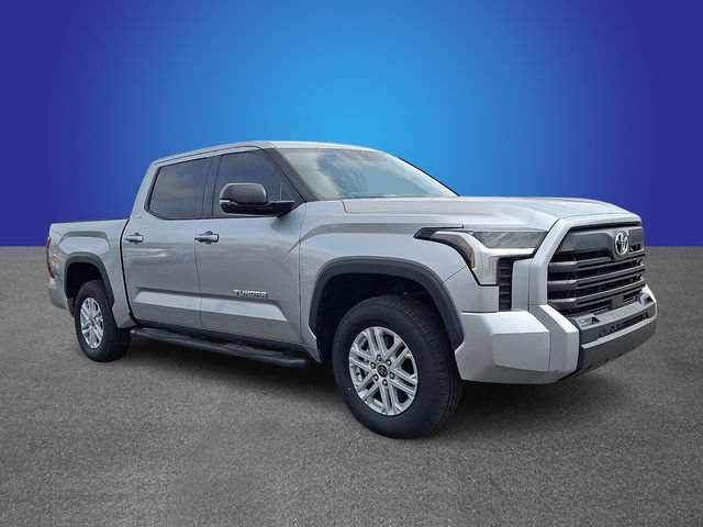Used 2023 Toyota Tundra SR5 w/ SR5 Premium Package AWD/4WD image 3