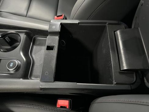 New 2026 Ford Explorer Active w/ Active Comfort Package image 20