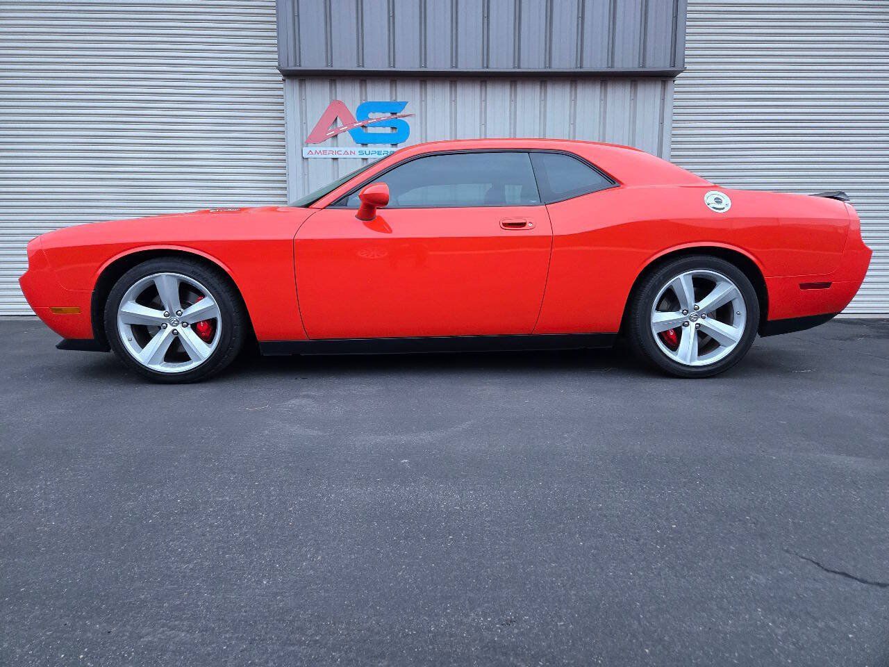 Used 2008 Dodge Challenger SRT8 RWD image 4