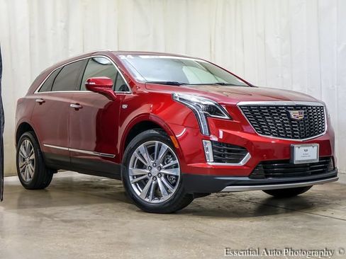 Used 2024 Cadillac XT5 Premium Luxury AWD/4WD image 2