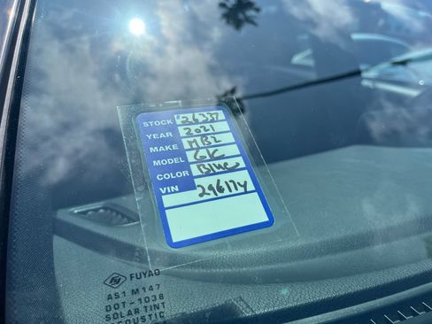Used 2021 Mercedes-Benz GLC 300 w/ Driver Assistance Package image 31