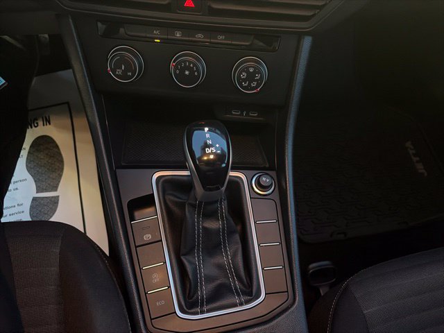 Certified 2023 Volkswagen Jetta S FWD image 24
