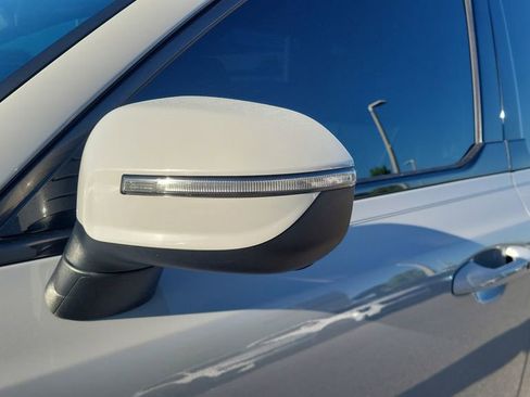 Used 2023 Kia Telluride EX X-Line image 29