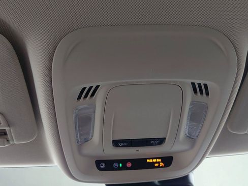 Used 2023 Buick Envision Essence FWD image 34