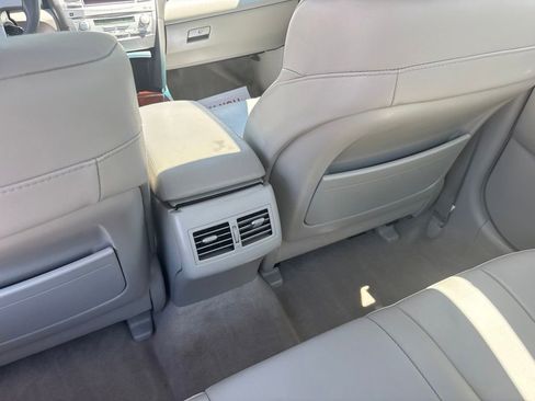 Used 2011 Toyota Camry XLE w/ XLE Extra-Value Pkg #2 FWD image 29