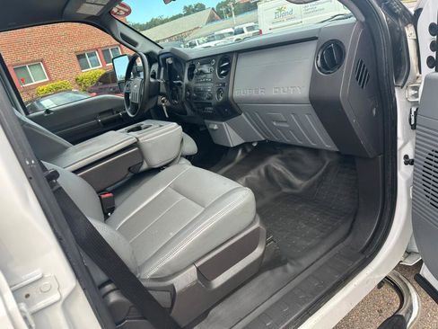 Used 2015 Ford F350 XL image 12