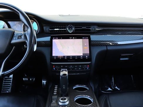 Used 2022 Maserati Quattroporte Modena image 47